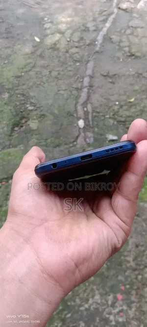 Vivo Y21 64 GB Blue