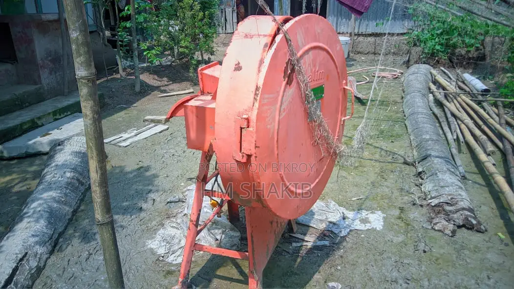 Grass Cutting Machine
