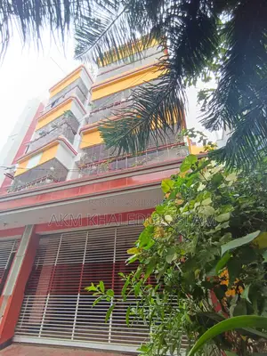 3-Bedroom Apartment in Motihar for Sale