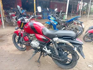 Bajaj V15 2017 Red