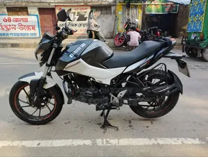 Hero Thriller 160R 2020 White