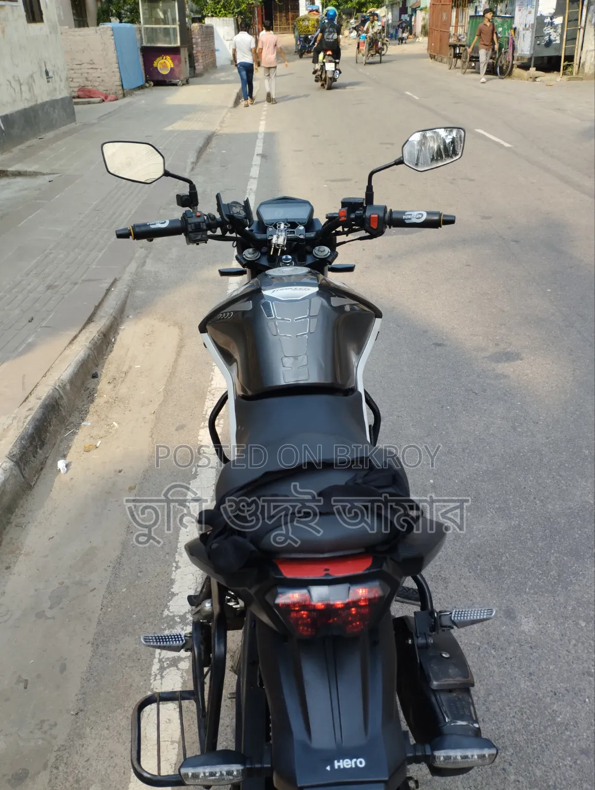 Hero Thriller 160R 2020 White