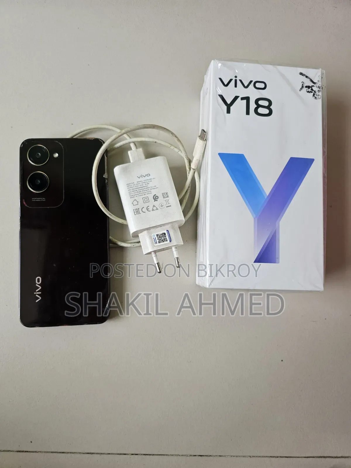Vivo Y18 128 GB