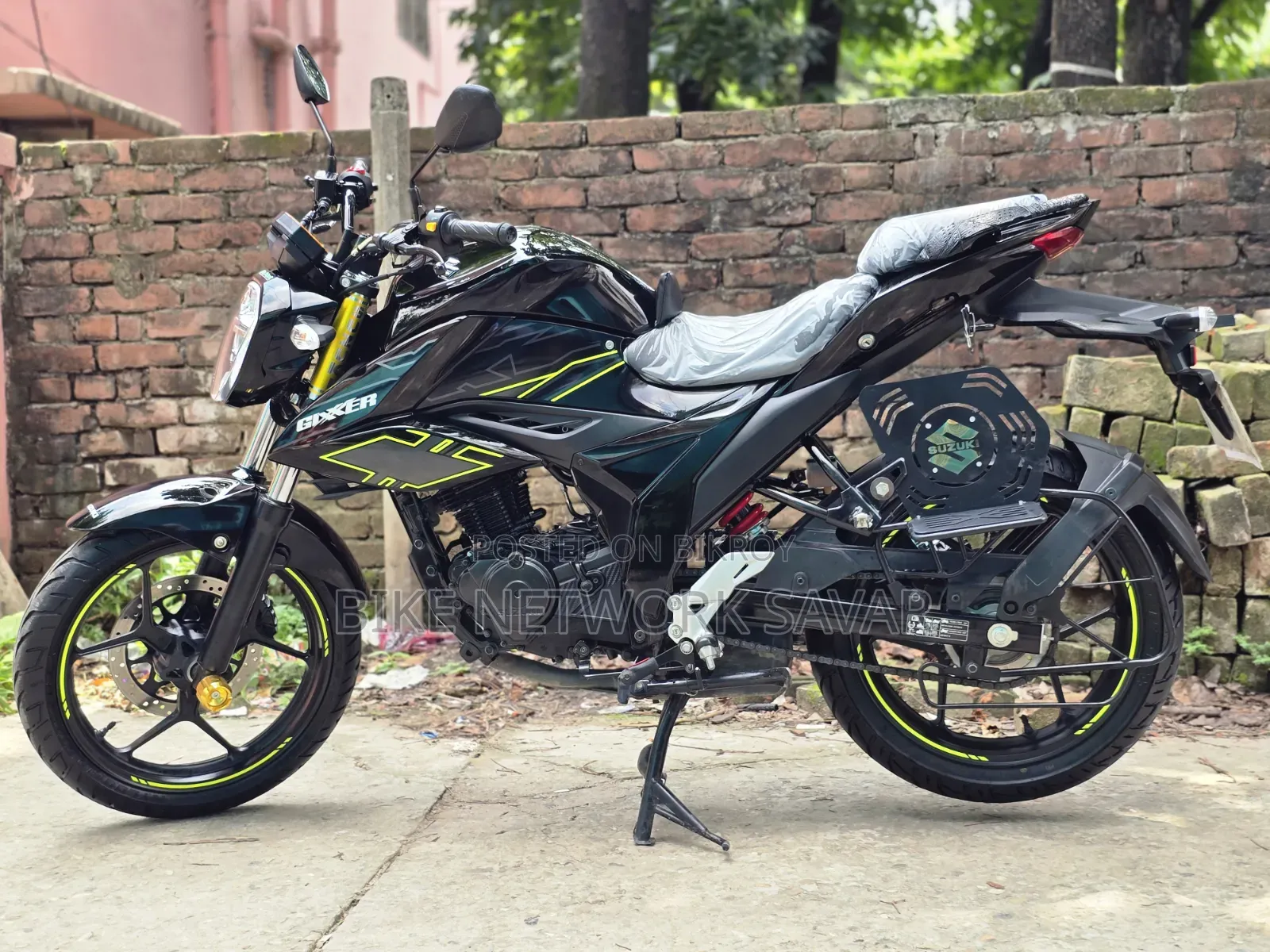 Suzuki 2026 Black