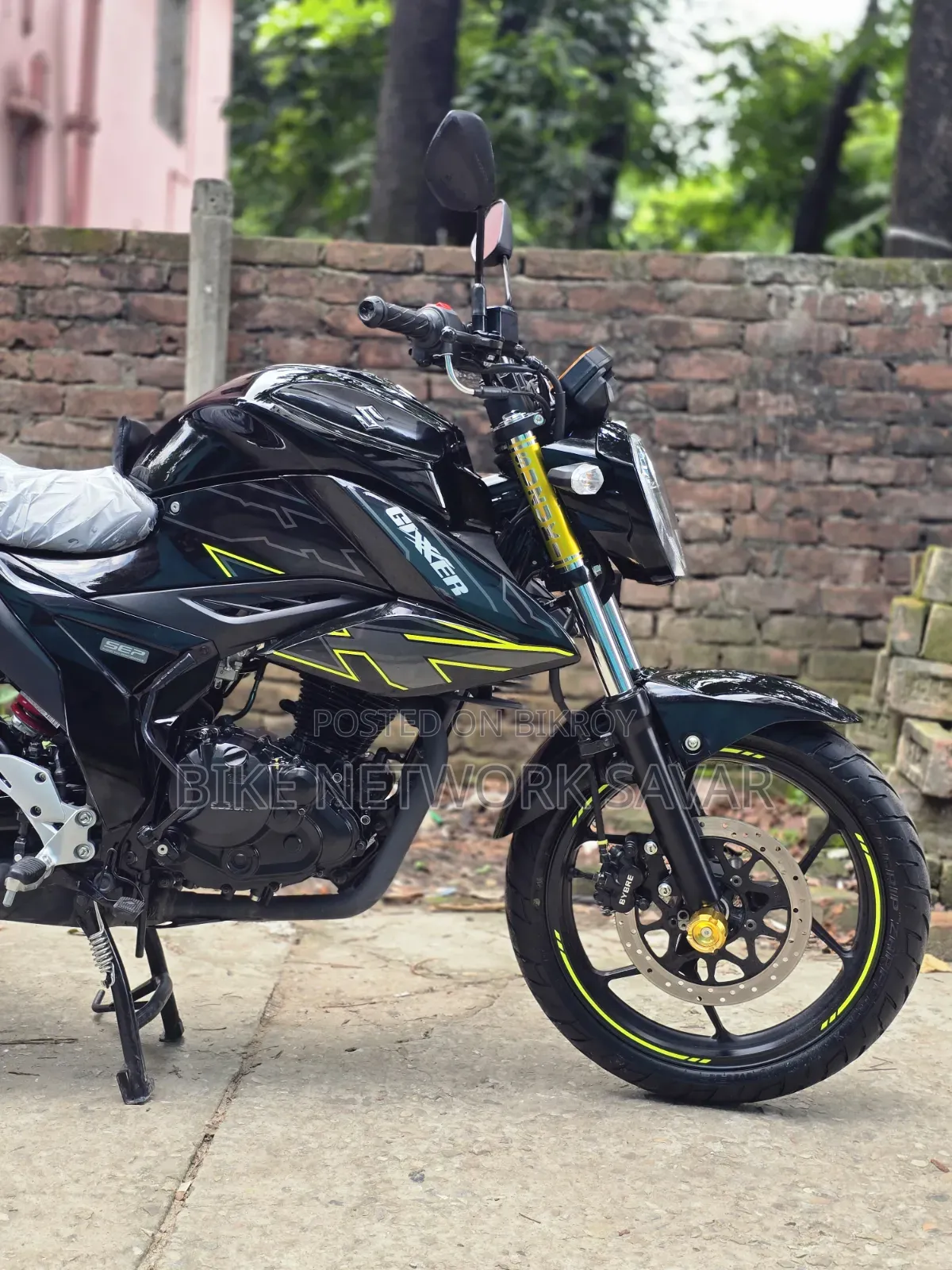 Suzuki 2026 Black