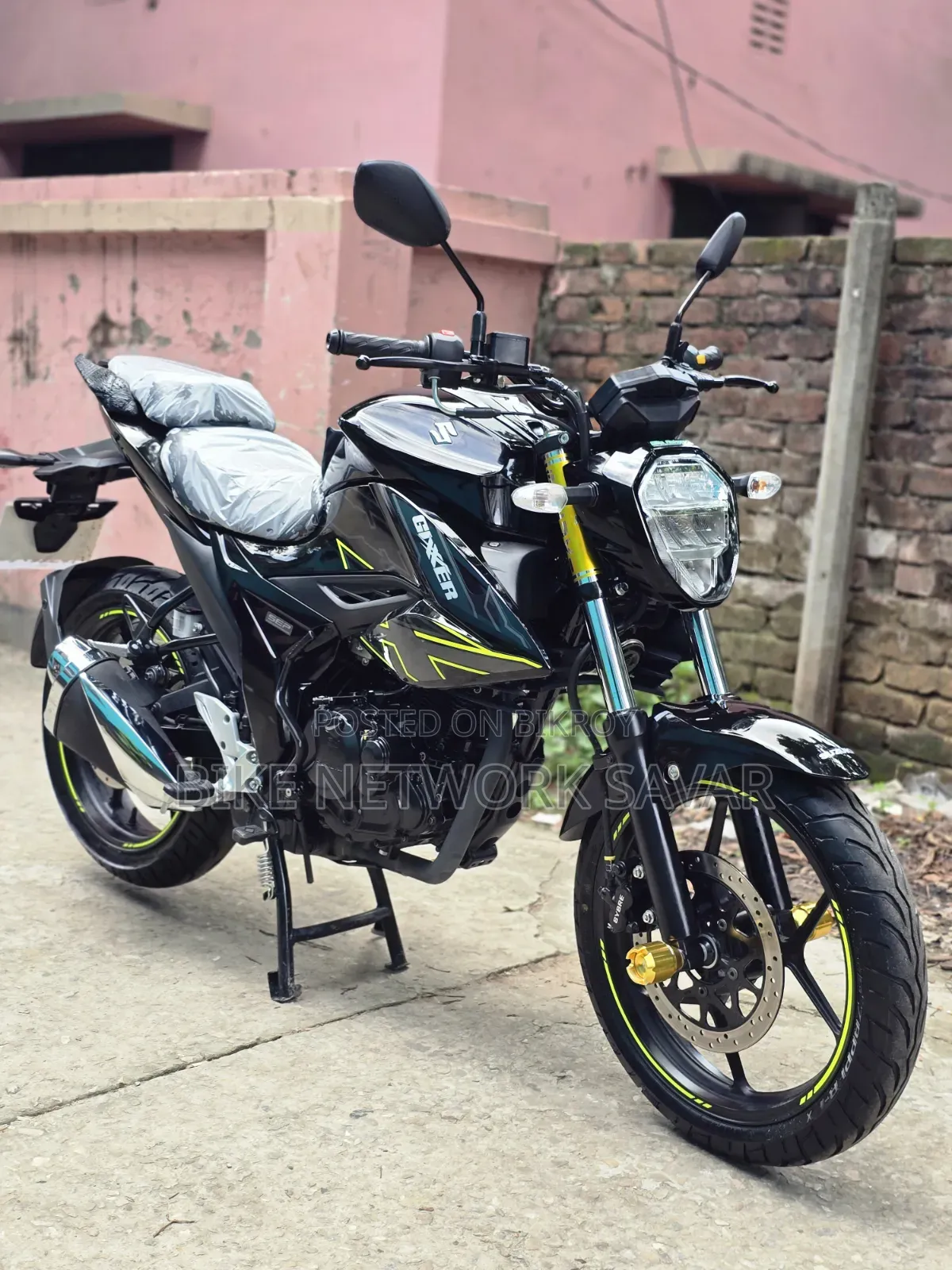 Suzuki 2026 Black