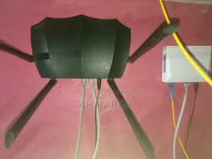 Tenda Router