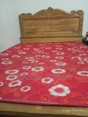 5/7 feet Teak wood bed, very sturdy, you can check it thoroughly.