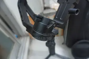 Zhiyun Crane 2 Stabilizer With Follow Focus – Like New Cond – Full Kit