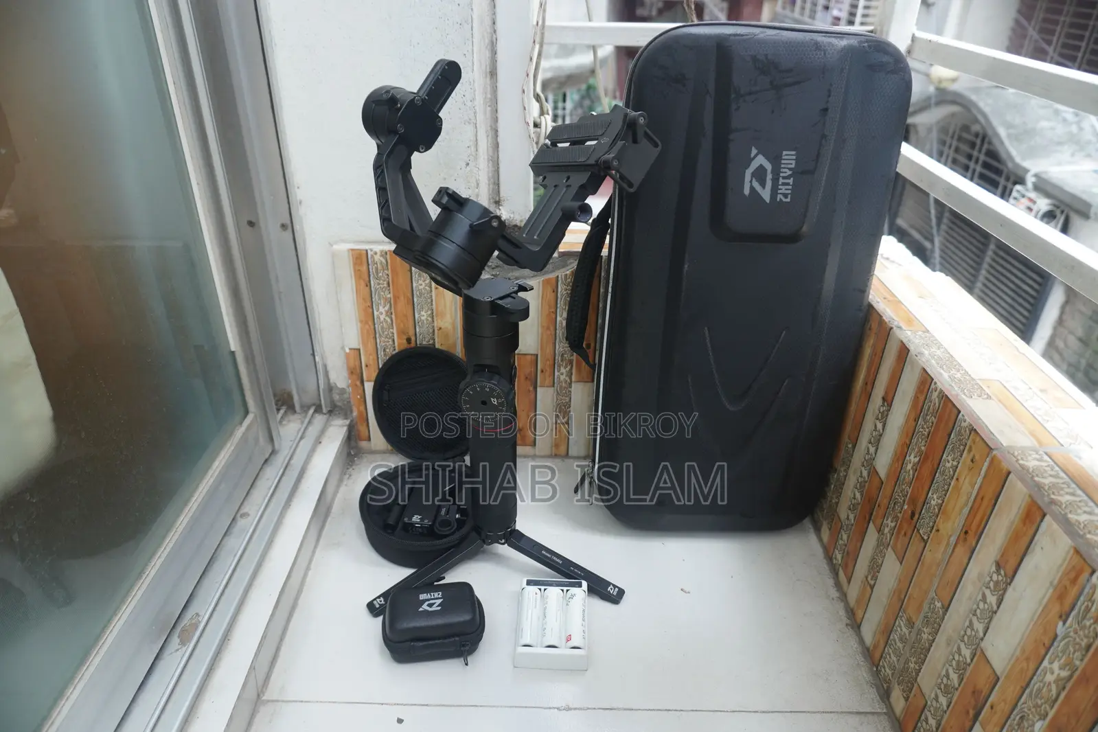 Zhiyun Crane 2 Stabilizer With Follow Focus – Like New Cond – Full Kit
