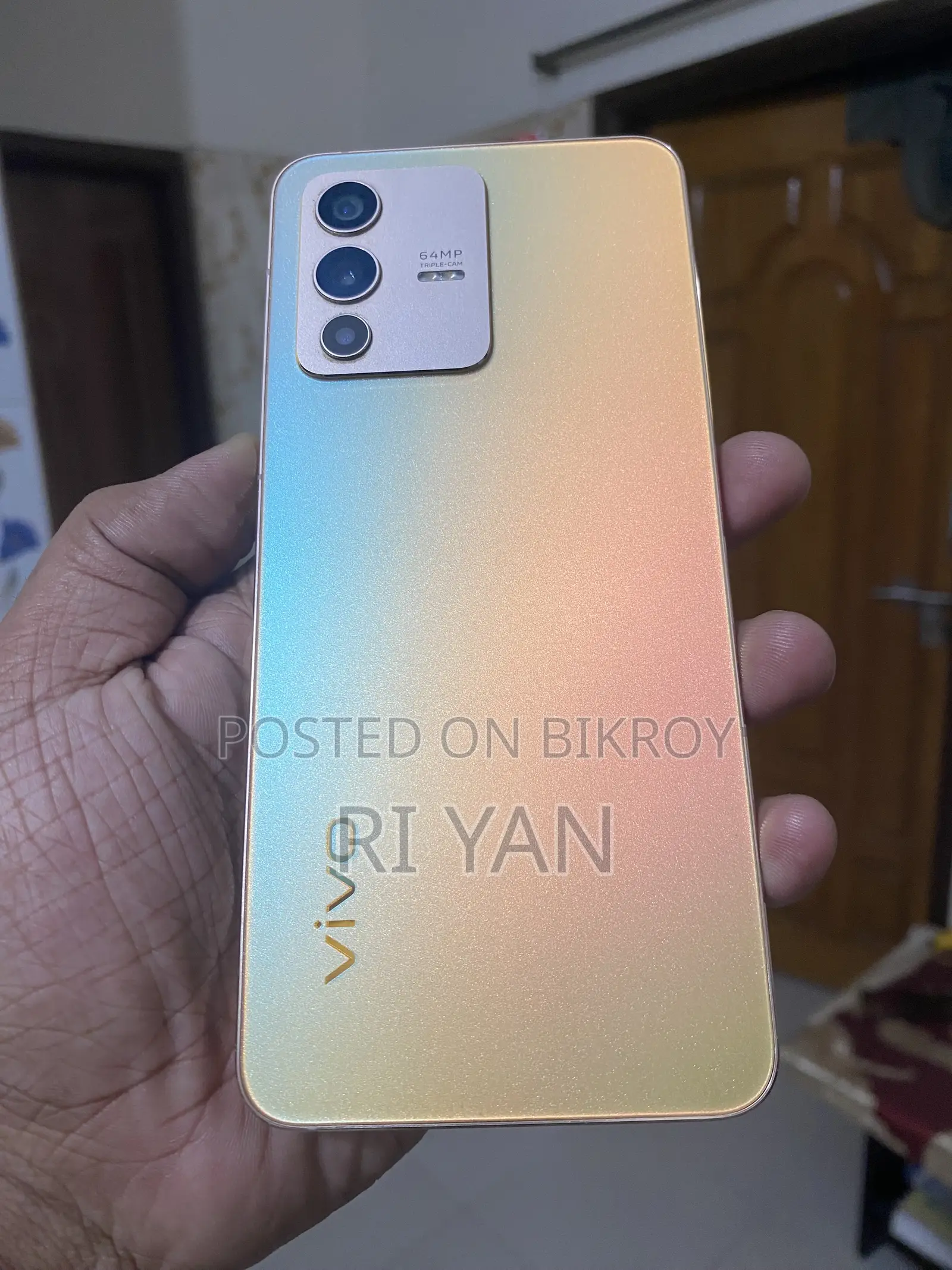 Vivo V23 5G 128 GB Gold