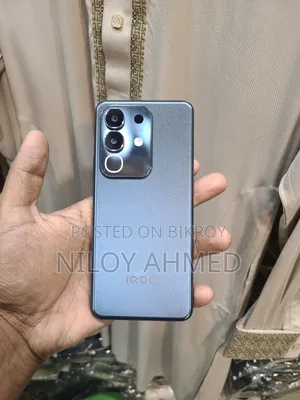 Vivo iQOO Z10x 128 GB Gray