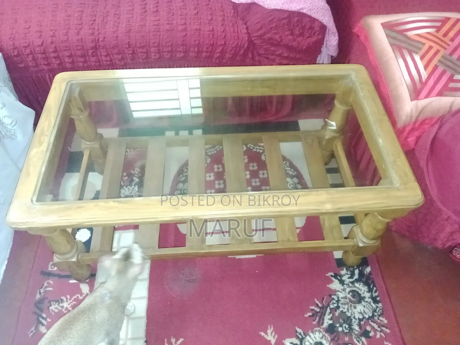 Haidari Sofa