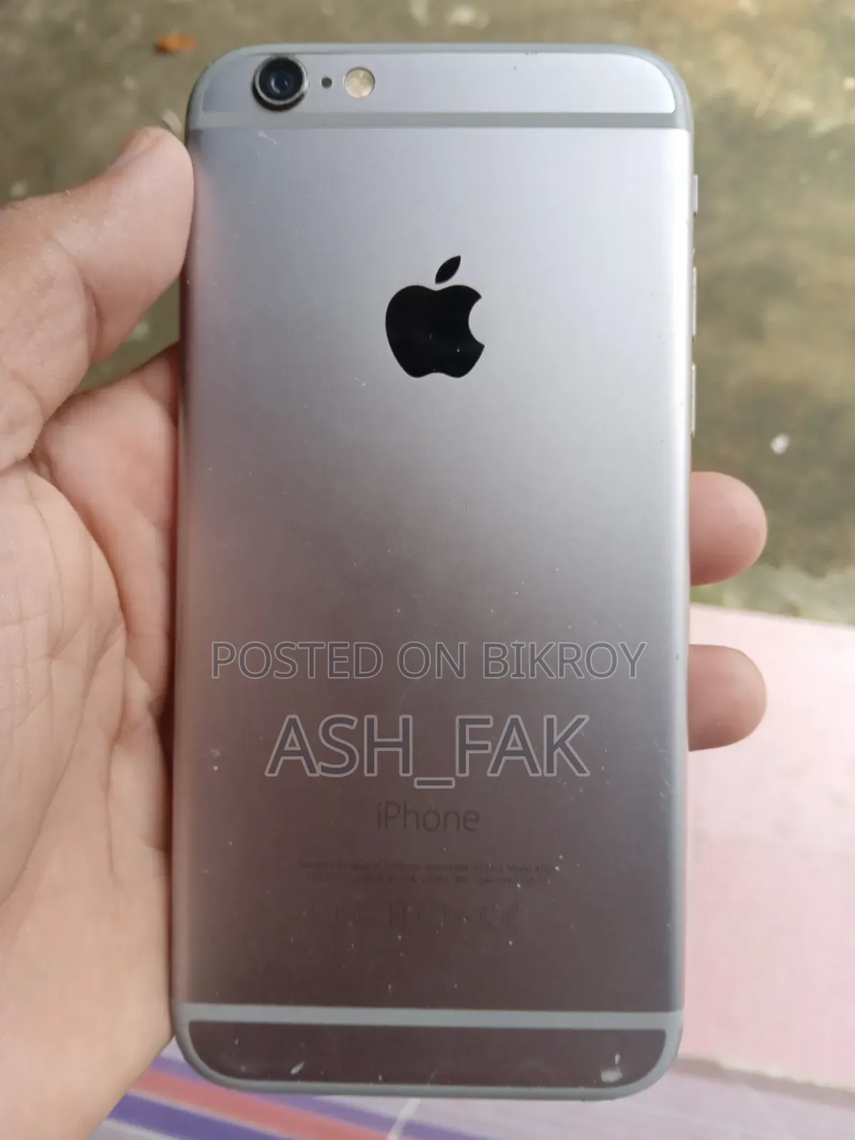Apple iPhone 6 16 GB White
