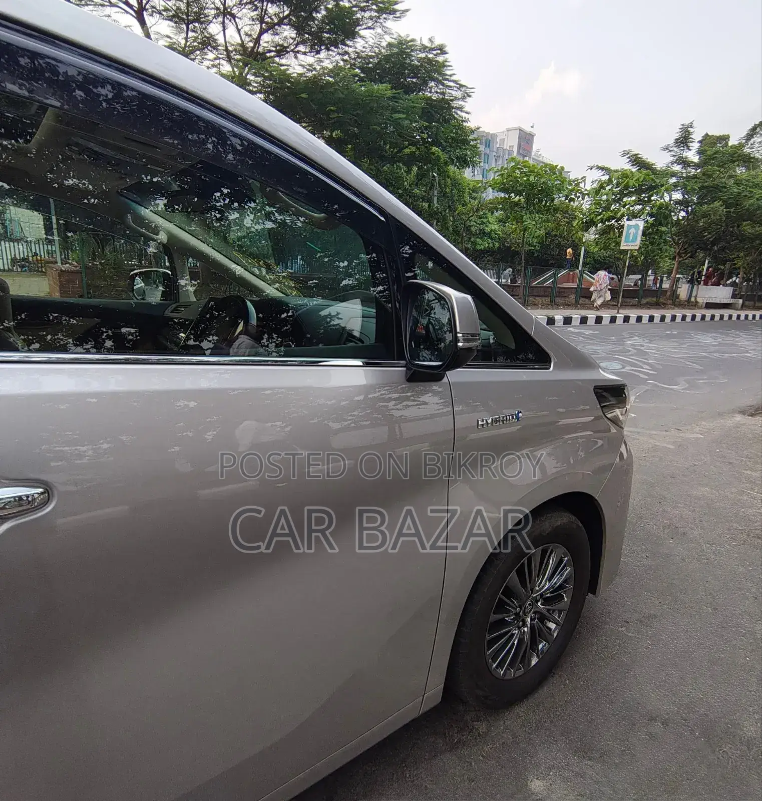 Toyota Alphard 2021