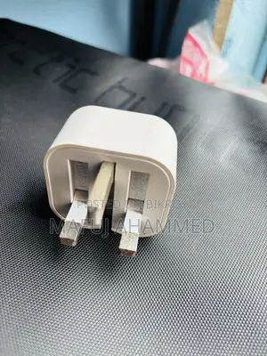 Apple 20w Usb -c Power Adapter