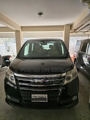 Toyota Noah 2014 Black