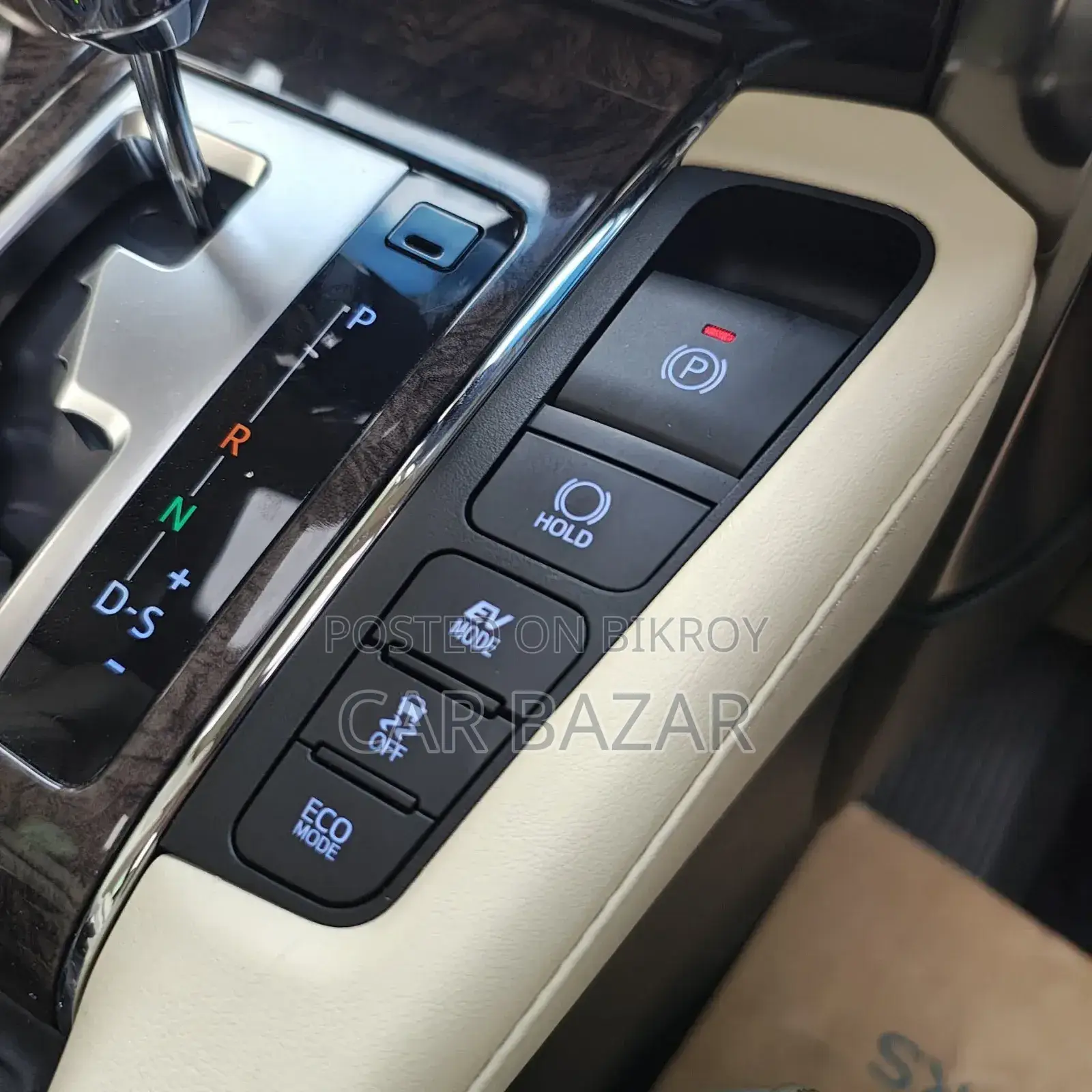 Toyota Alphard 2021
