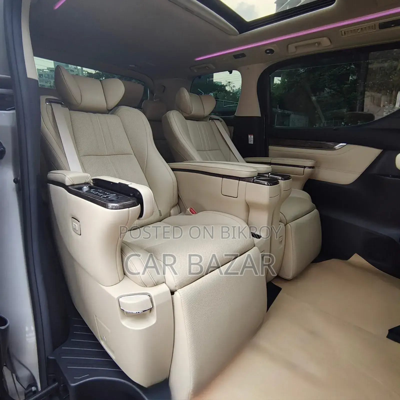 Toyota Alphard 2021