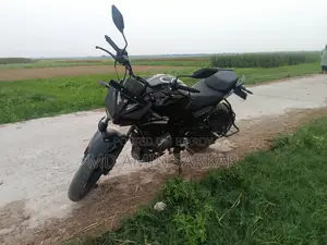 Hero Xtreme 125R 2025 Black