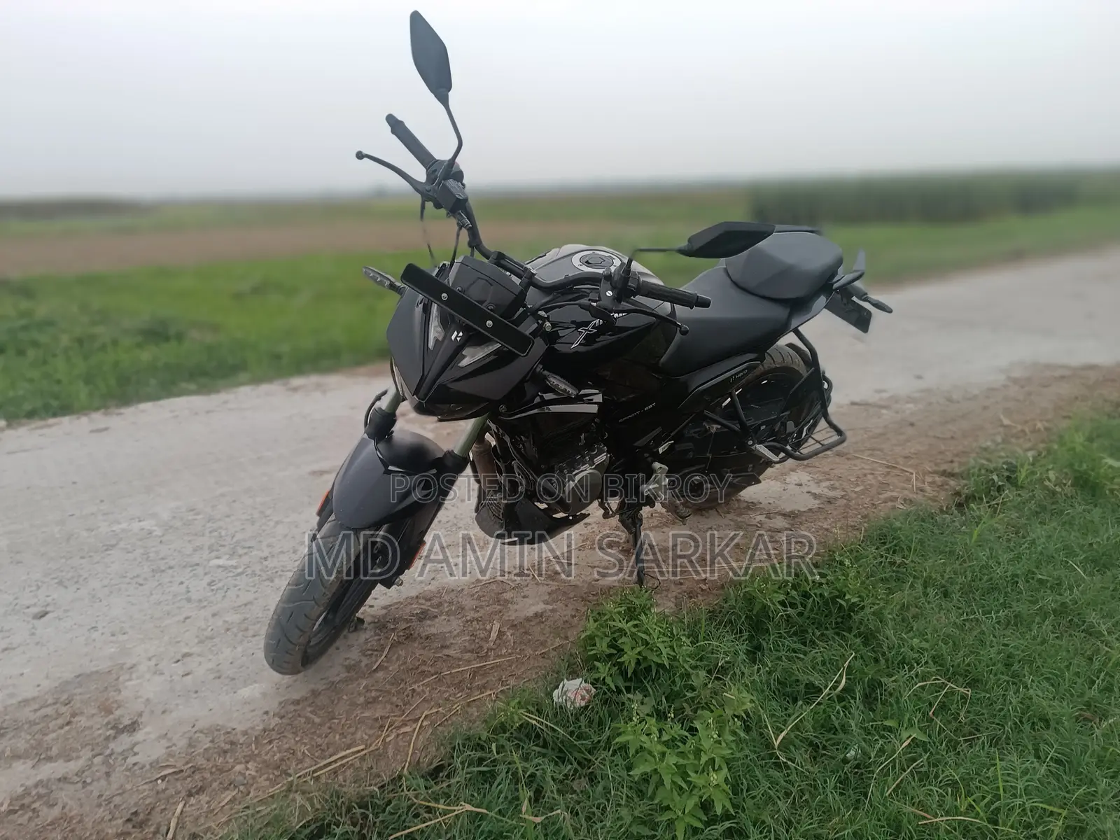 Hero Xtreme 125R 2025 Black