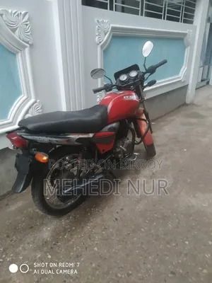 বাজাজ প্লাটিনা ১০০ ২০০৯ রেড