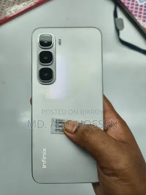 Infinix Hot 60i 128 GB Silver