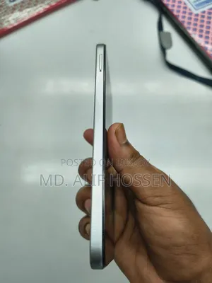 Infinix Hot 60i 128 GB Silver