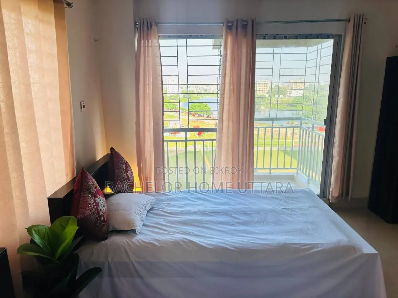Bachelor Room Rent