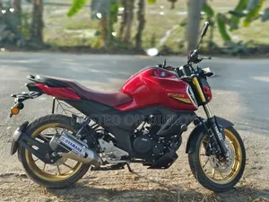 নতুন ইয়ামাহা এফজেডএস ভি৩ ২০২৫ লাল