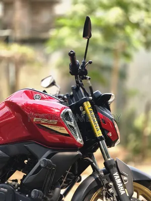 নতুন ইয়ামাহা এফজেডএস ভি৩ ২০২৫ লাল