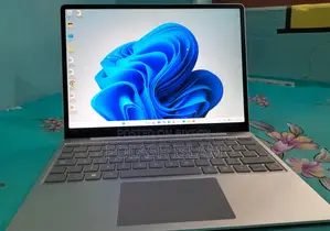 Laptop Microsoft Surface Go 2 16GB Intel Core I5 SSD 256GB