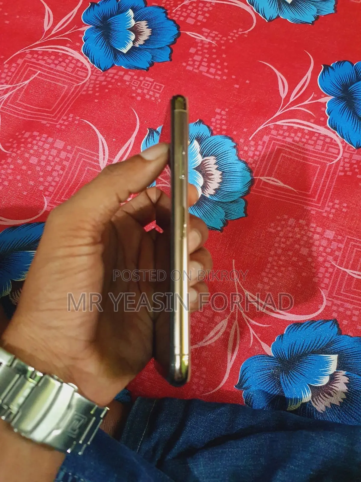 আইফোন এক্সএস ২৫৬ জিবি গোল্ড