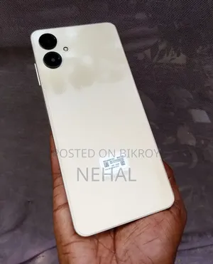 Samsung Galaxy A06 64 GB Gold