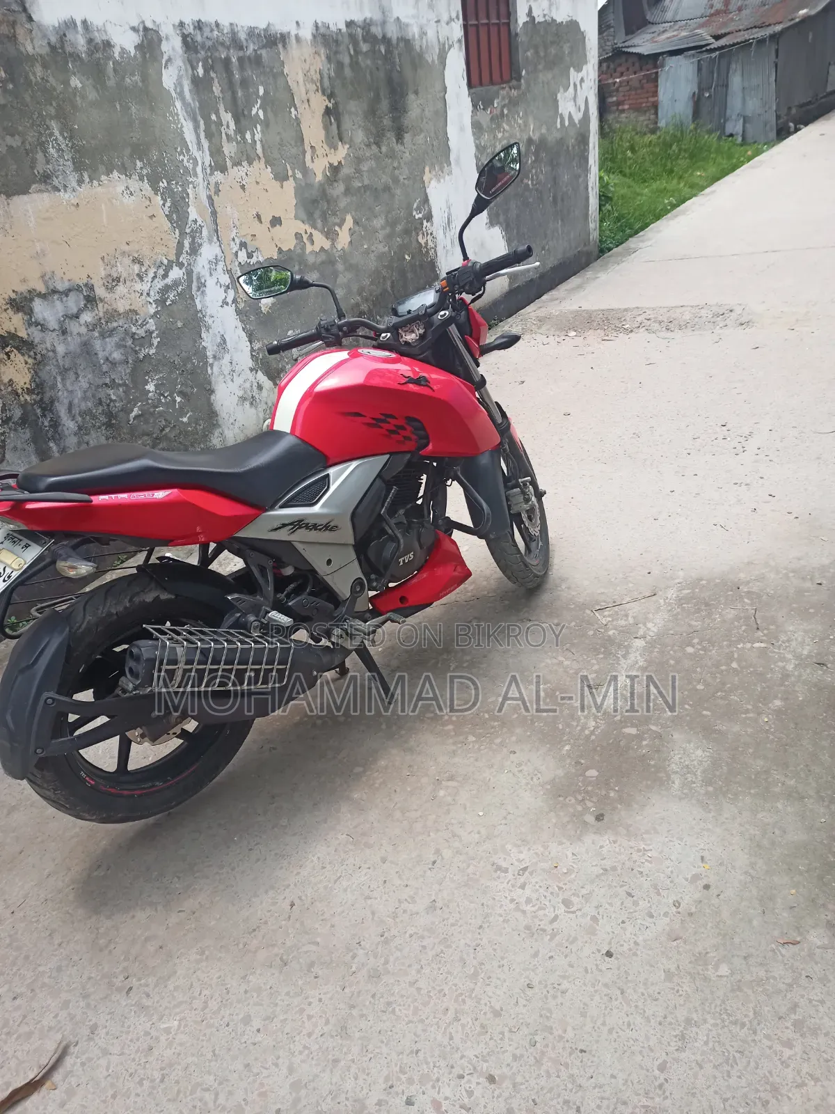 TVS Apache RTR 160 4V 2020 Red