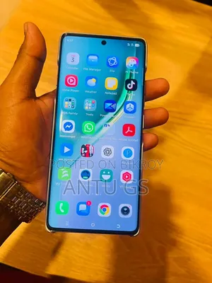 নতুন টেকনো ক্যামন ৪০ প্রো ৪জি ২৫৬ জিবি