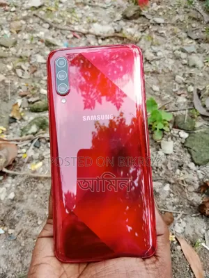 Samsung Galaxy A70s 128 GB Red
