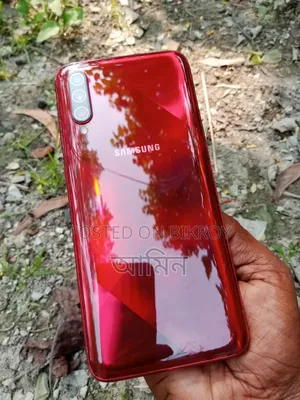 Samsung Galaxy A70s 128 GB Red