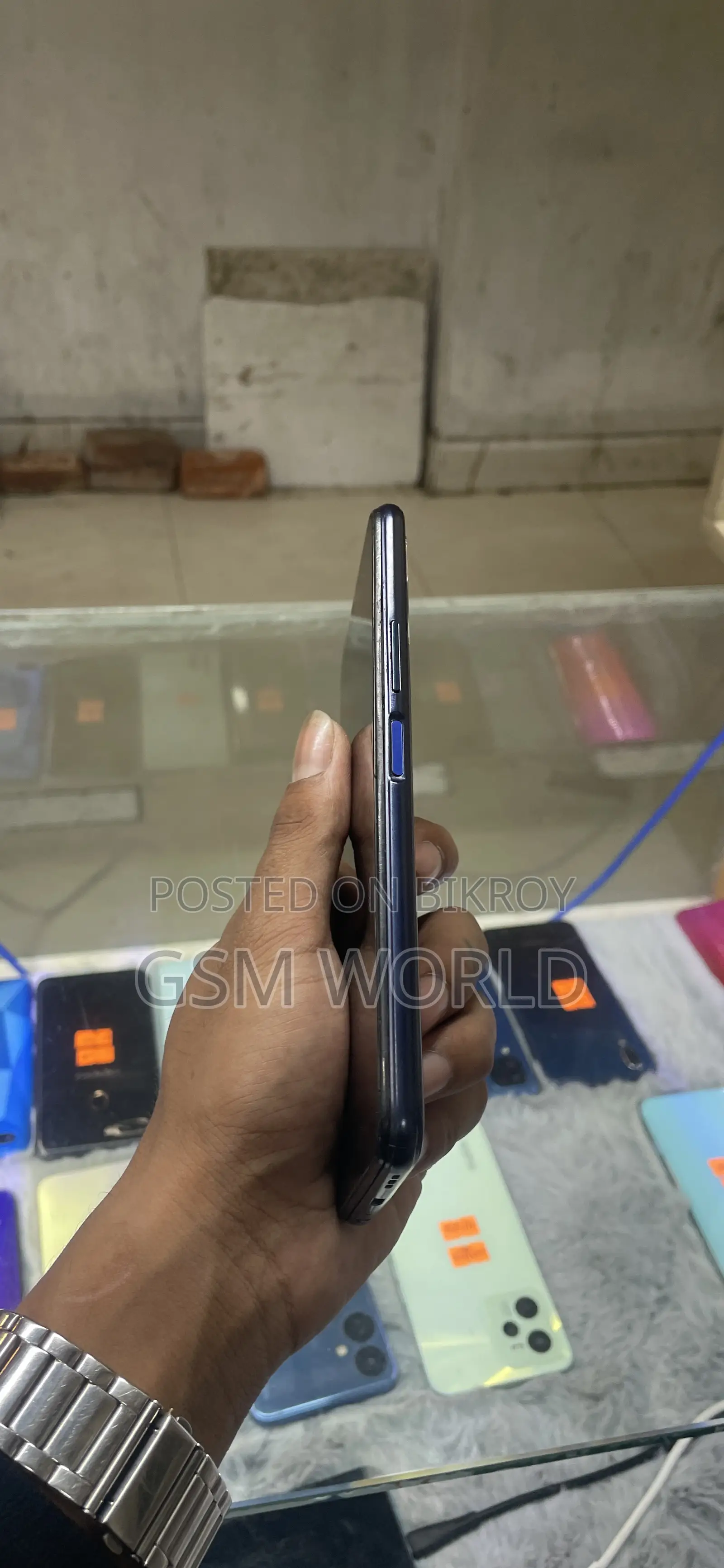 Vivo Y20 64 GB Black
