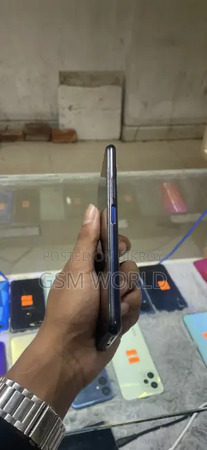Vivo Y20 64 GB Black