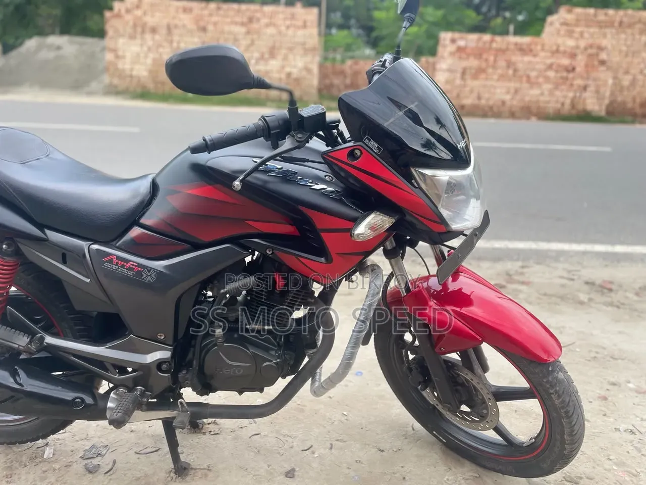 New Hero Hunk 2024 Black
