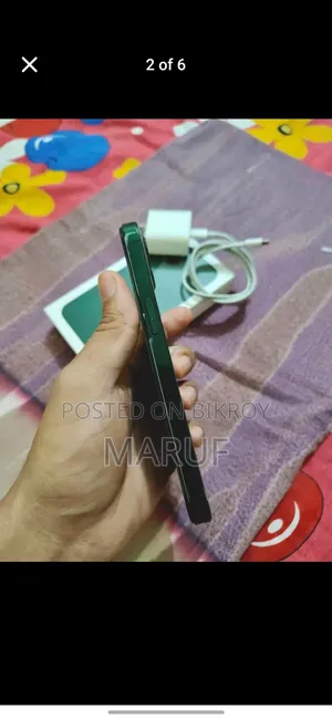 Apple iPhone 13 256 GB Green