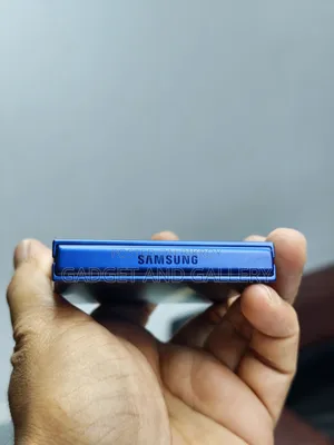 Samsung Galaxy Z Flip7 256 GB Blue