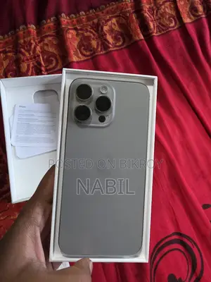 Apple iPhone 15 Pro Max 256 GB Gray
