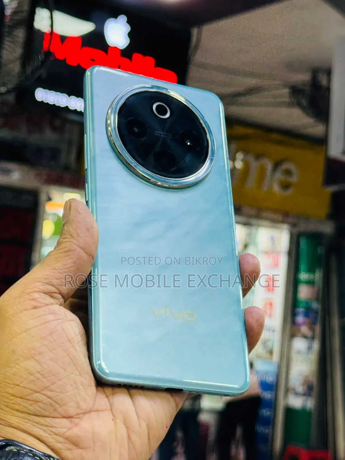 New iQOO 256 GB Blue