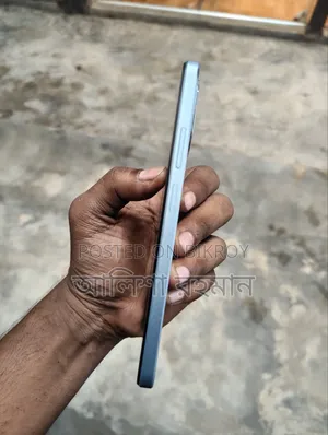 Oppo A18 128 GB Blue
