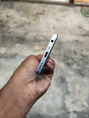 Oppo A18 128 GB Blue