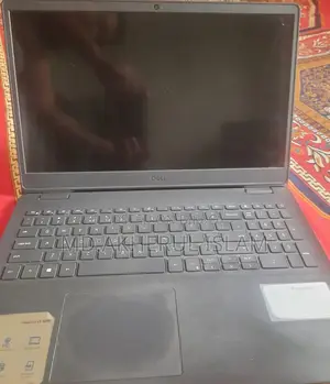 Laptop Dell Inspiron 15 4GB Intel Core I3 HDD+SSD 1TB