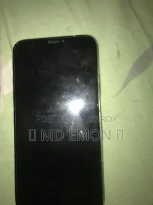 অ্যাপল আইফোন এক্স ২৫৬ জিবি সাদা