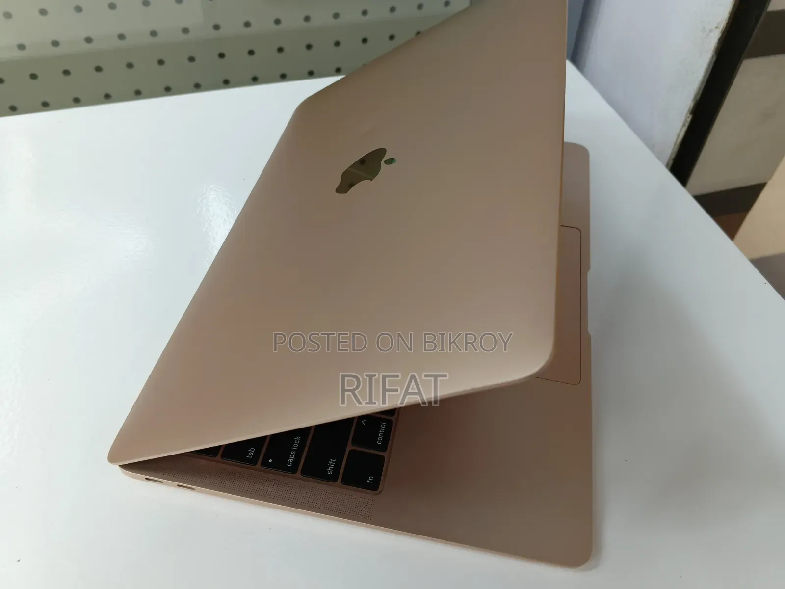 Laptop Apple MacBook 2019 8GB Intel Core i5 SSD 128GB